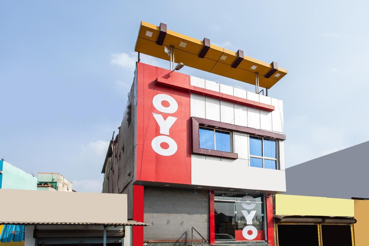 OYO 24196 Hotel Shreenath Palace Ujjain Exterior foto